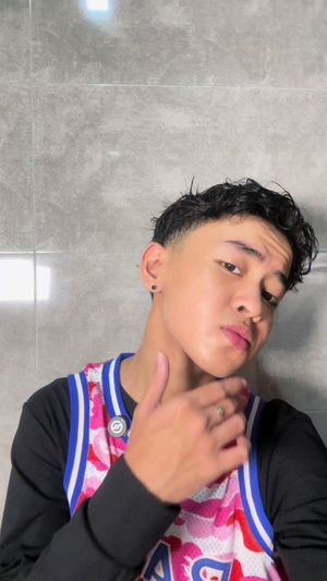 Video post by @adammanueeel on TikTok
