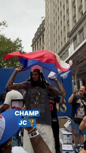 Video post by @NYKnicks on Facebook