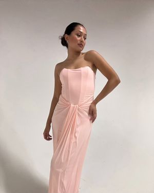 Image post by @dillards on Instagram