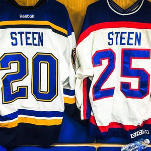 Image post by @stlouisblues on Instagram