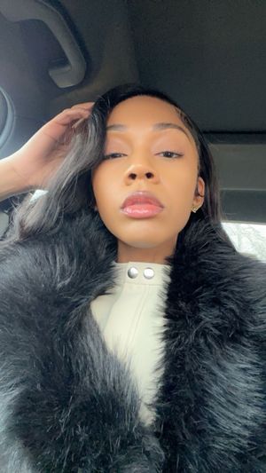Video post by @liathelook on TikTok
