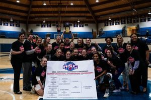 Image post by @HSUAthletics on Twitter