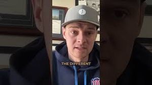Video post by @sportscardsnonsense on YouTube
