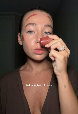Video post by @carlotagrandeb on TikTok