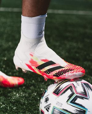Image post by @soccerdotcom on Instagram