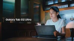 Video post by @samsungus on YouTube