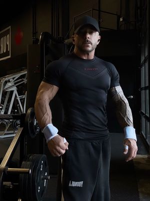 Image post by @theofficialjefflevasseur on Instagram