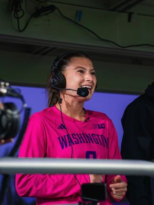 Image post by @uw_wsoccer on Instagram