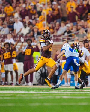 Image post by @gopherfootball on Instagram