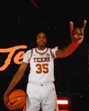 Image post by @texaslonghorns on Instagram