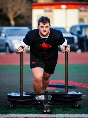 Image post by @uiw_football on Instagram