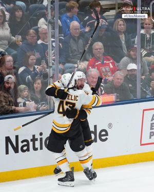 Image post by @NHLBruins on Twitter