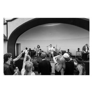 Image post by @dkleasa on Instagram