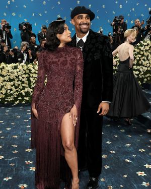 Image post by @people on Instagram