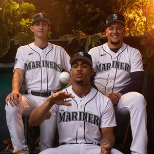 Image post by @losmarineros on Instagram