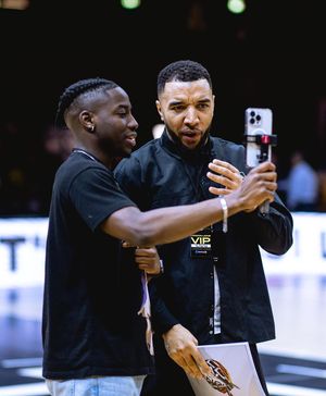 Image post by @londonlions on Instagram