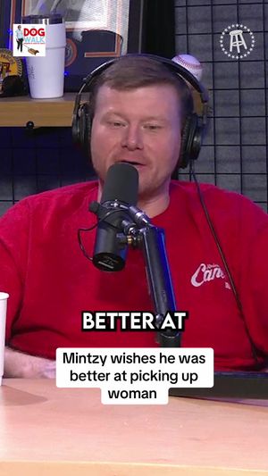 Video post by @vivalastool on TikTok