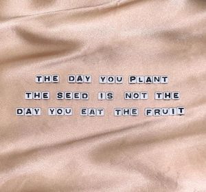 Image post by @impresslashes on Instagram
