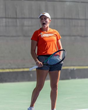 Image post by @UTRGVWmnsTennis on Facebook