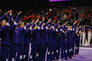 Video post by @ClemsonGym on Twitter