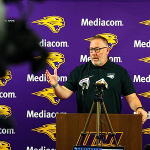 Image post by @uni_basketball on Instagram