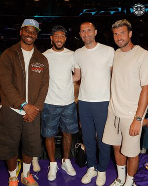 Image post by @la_sparks on Instagram
