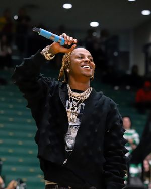 Image post by @kaitlyndepphoto on Instagram