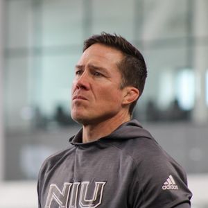 Image post by @niu_wrestling on Instagram
