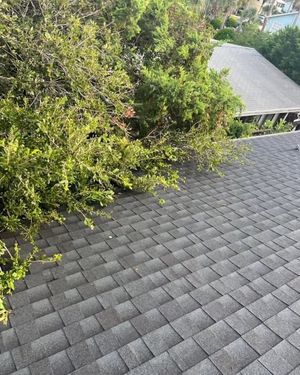 Image post by @redfoxroofers on Facebook