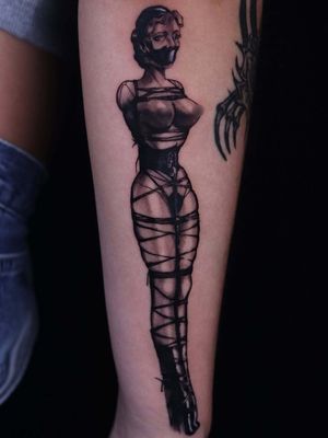 Image post by @skindesigntattoos on Instagram