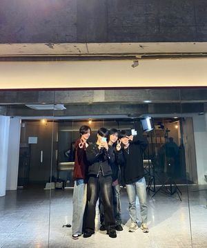 Image post by @taewooet on Instagram