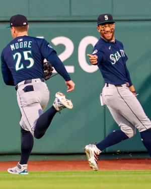 Image post by @Mariners on Twitter
