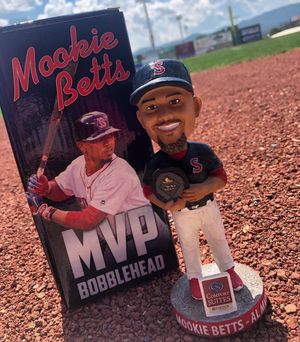 Image post by @salemredsox on Instagram