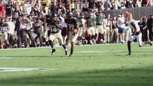 Image post by @cubuffsfootball on Facebook
