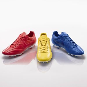 Image post by @soccerdotcom on Instagram