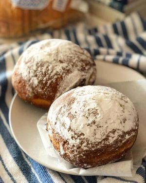 Image post by @therookiechef on Instagram