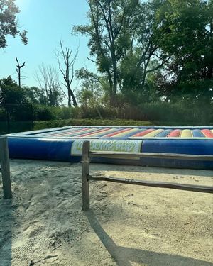 Image post by @Jessheartsthemeparks on Facebook