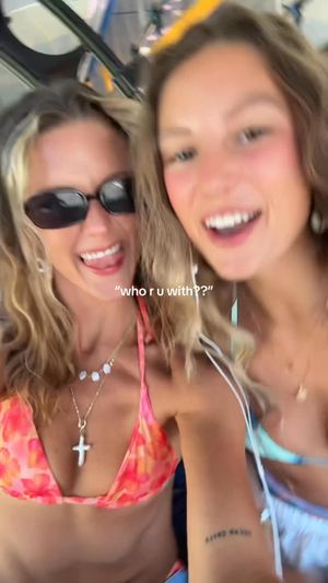 Video post by @b r o o k e🦈 on Facebook