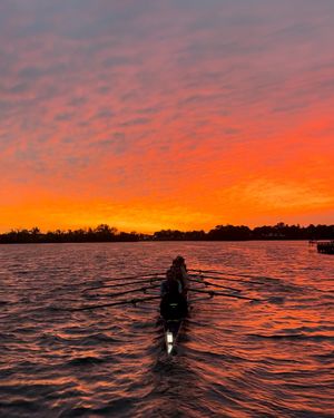 Image post by @umichrowing on Instagram