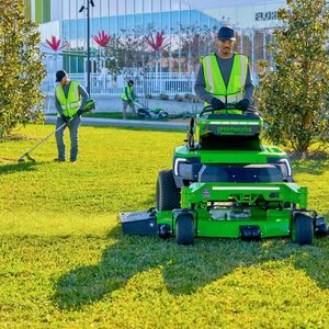 Image post by @greenworkscommercial on Facebook