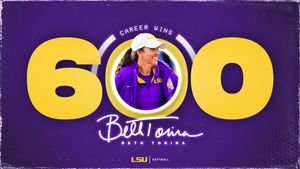 Image post by @LSUsoftball on Twitter