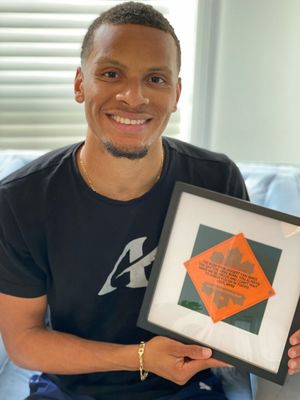 Image post by @De6rasse on Twitter