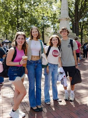 Image post by @uofscstudents on Instagram