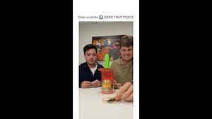 Video post by @explodingkittensinc on YouTube