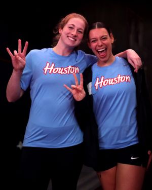Image post by @uhcougarvb on Instagram