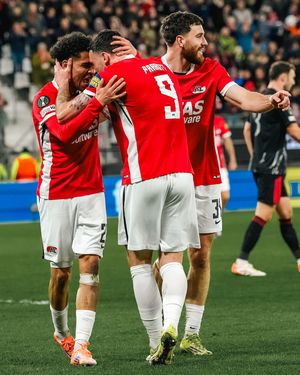 Image post by @azalkmaar on Instagram