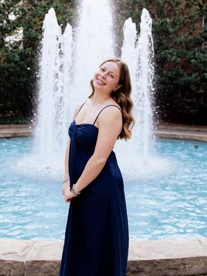 Image post by @ugapiphi on Instagram