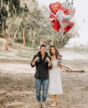 Image post by @realniasanchez on Instagram
