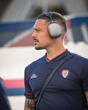 Image post by @cagliaricalcio on Instagram