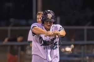 Image post by @lizagazaryanphotography on Instagram